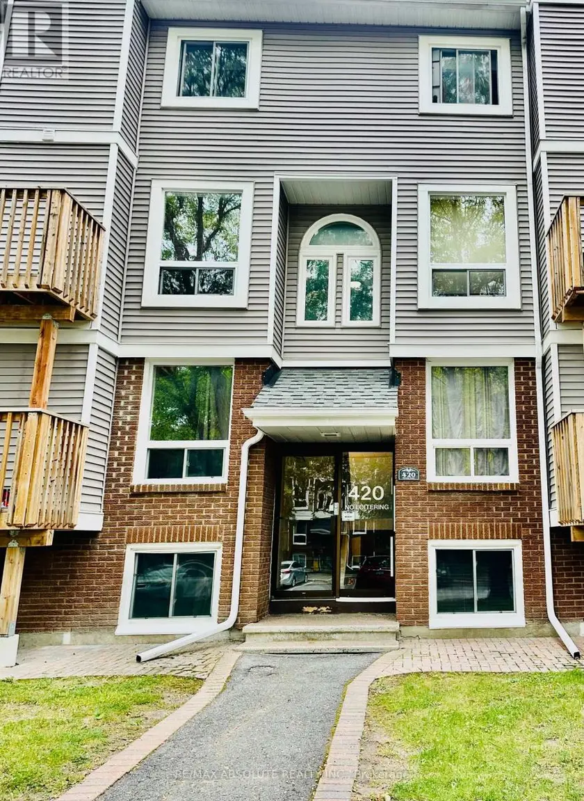 Townhouse at 8 - 420 FENERTY COURT, Ottawa