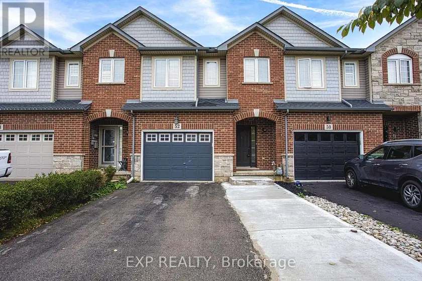 Townhouse at MAIN - 52 DARTMOUTH GATE, Hamilton