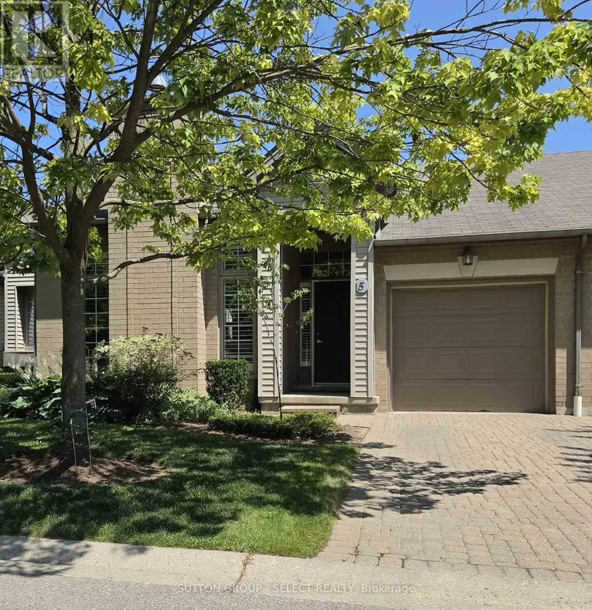Townhouse at 5 - 270 NORTH CENTRE ROAD, London North