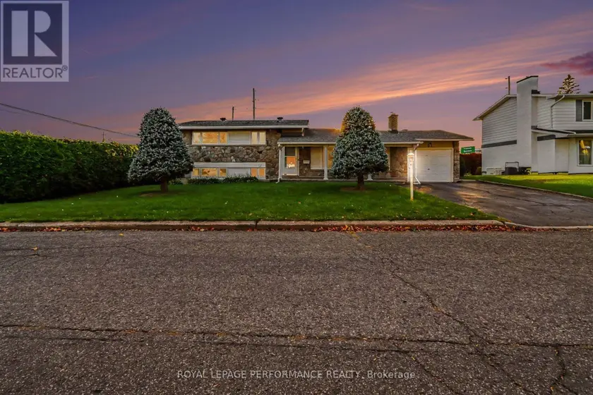 Detached at 21 PULFORD CRESCENT, Ottawa