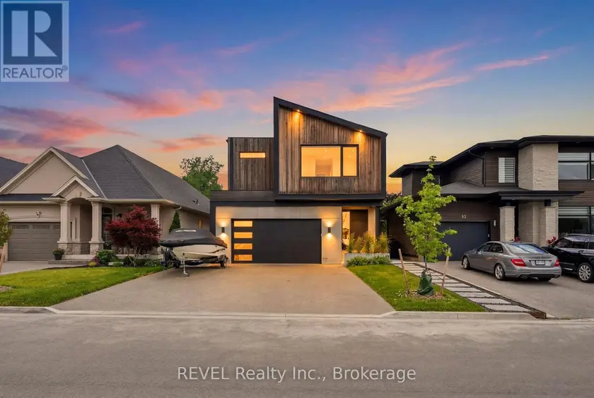 Detached at 81 MACKENZIE KING AVENUE, St. Catharines