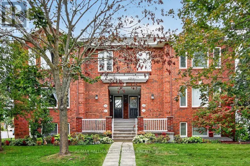 Apartment at 19 COLCHESTER SQUARE, Ottawa