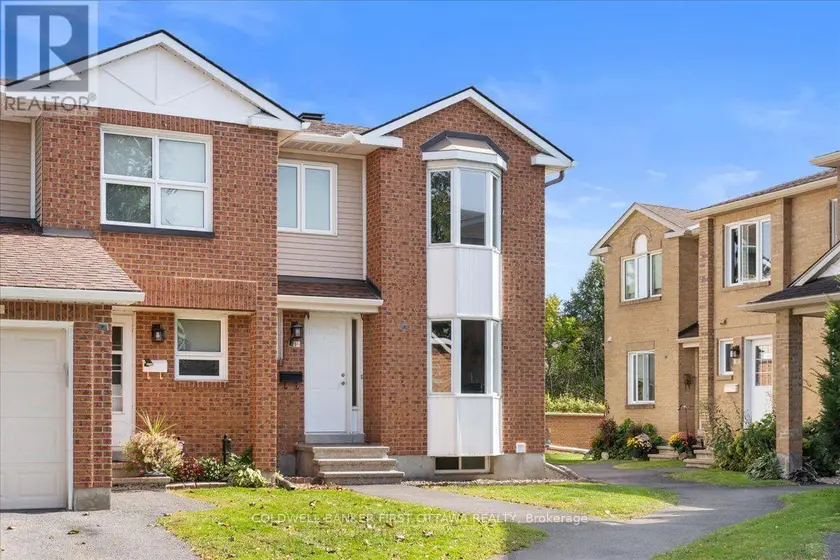 Townhouse at 2F CASTLEBROOK LANE, Ottawa
