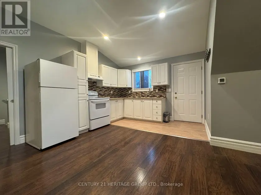 Multiplex at #3A - 166 CEDARDALE AVENUE, Hamilton