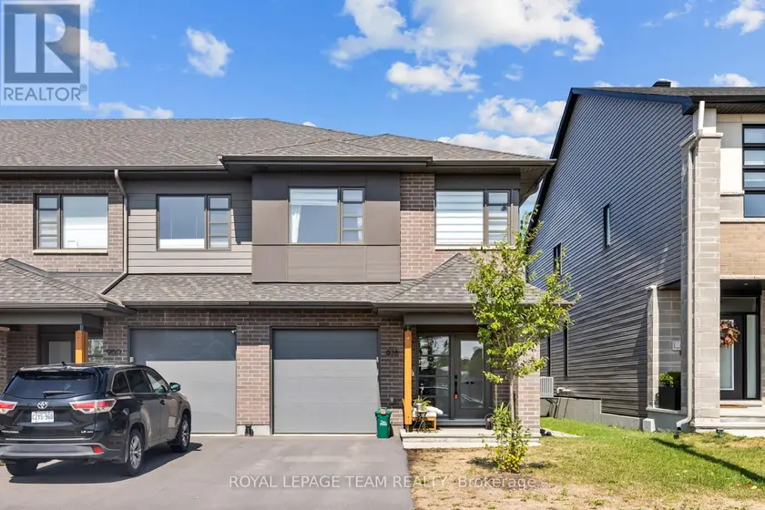 Townhouse at 978 ACOUSTIC WAY, Ottawa