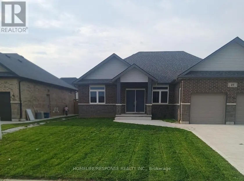 Detached at 19 TRACY DRIVE, Chatham-Kent