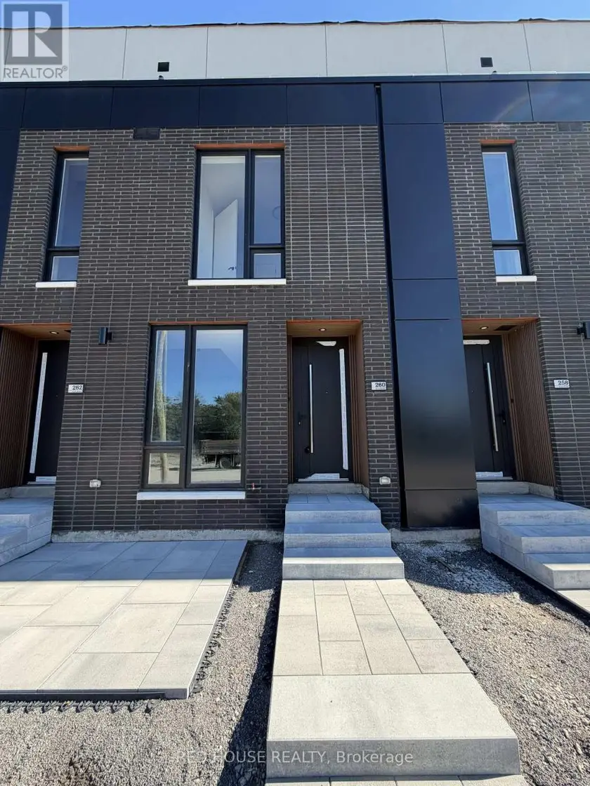 Townhouse at 260 ELLIS AVENUE, St. Catharines