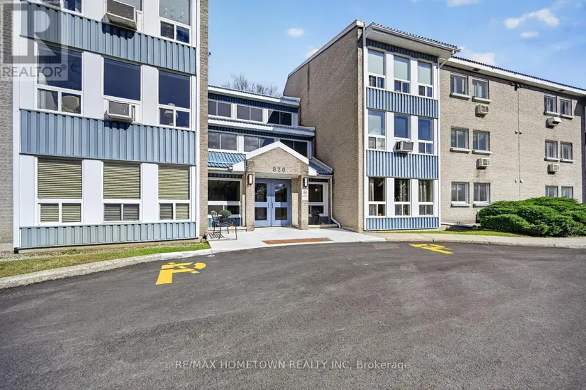 Apartment at 209 - 820 LAURIER BOULEVARD, Brockville