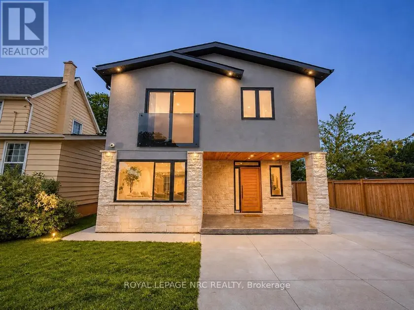 Detached at 4392 ONTARIO STREET, Lincoln