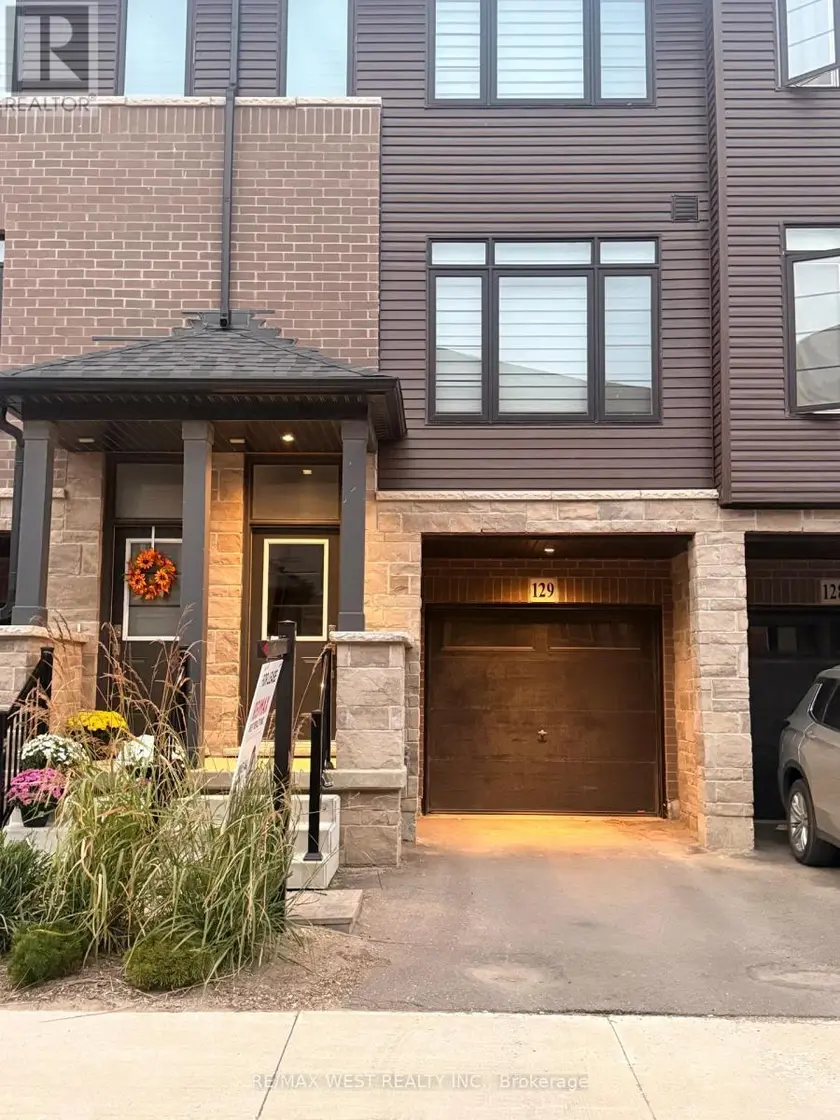 Townhouse at 129 - 461 BLACKBURN DRIVE, Brantford