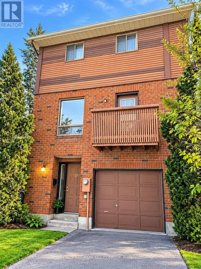Multiplex at 23 BLACK FOREST LANE, Ottawa