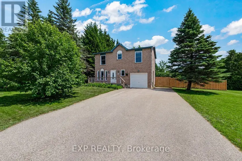 Detached at 14 RUSSELL HILL ROAD, Amaranth