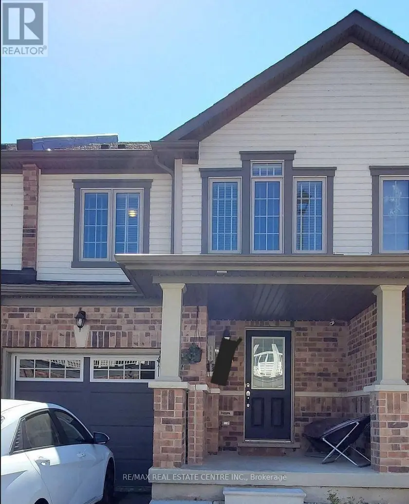 Townhouse at 27 - 570 LINDEN DRIVE, Cambridge