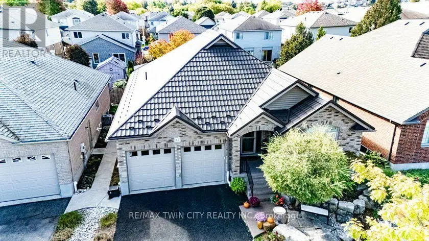 Detached at 27 CORAL GABLES CRESCENT, Woolwich
