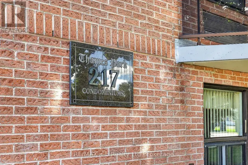 Apartment at 406 - 217 THAMES STREET S, Ingersoll