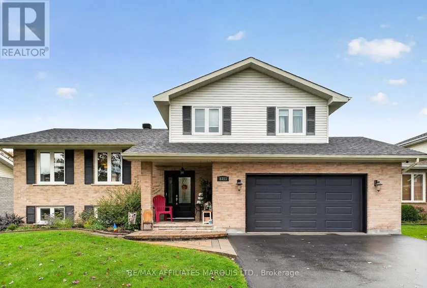 Detached at 1313 STORMONT DRIVE, Cornwall