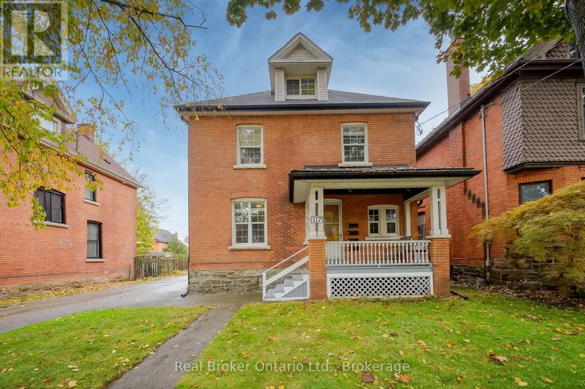 Detached at 117 FAIRLEIGH AVENUE S, Hamilton
