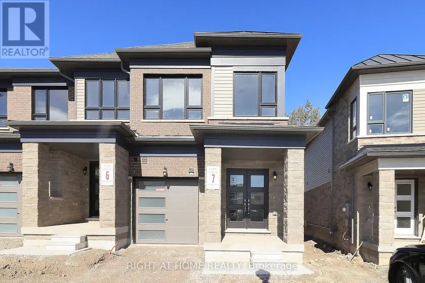 Townhouse at 1052 PERIWINKLE CRESCENT, Woodstock