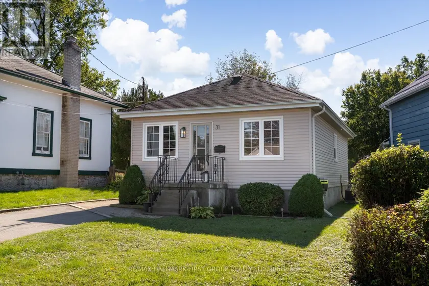 Detached at 31 HARCOURT STREET, Port Hope