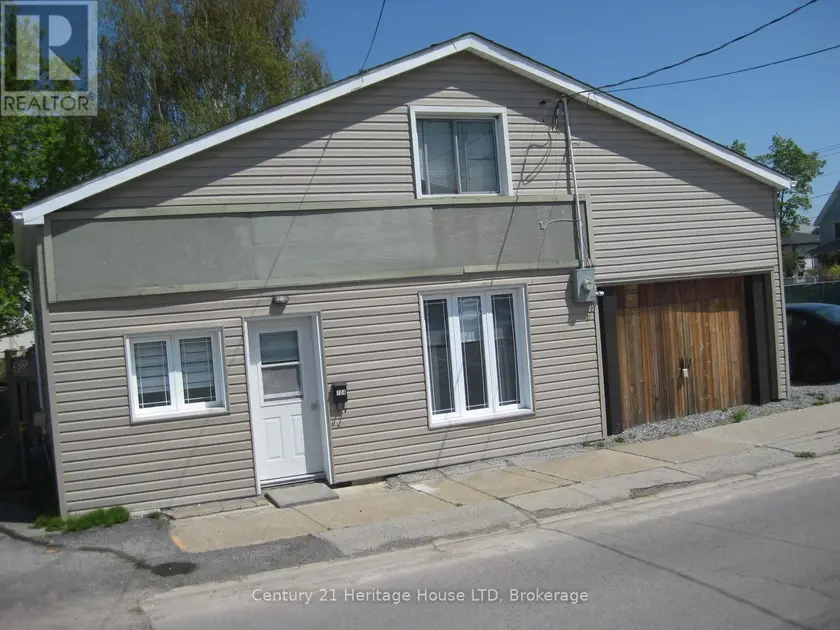 Detached at 104 FRASER STREET, Port Colborne