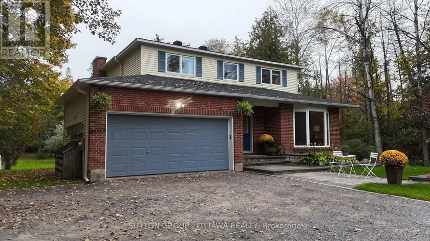 Detached at 2954 RICHARDSON SIDE ROAD, Ottawa