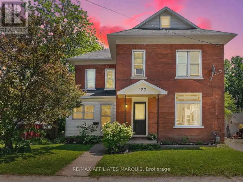 Detached at 127 BROCKVILLE STREET, Smiths Falls