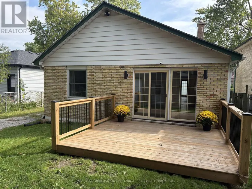 Detached at 97 CHESLEY AVENUE, London East