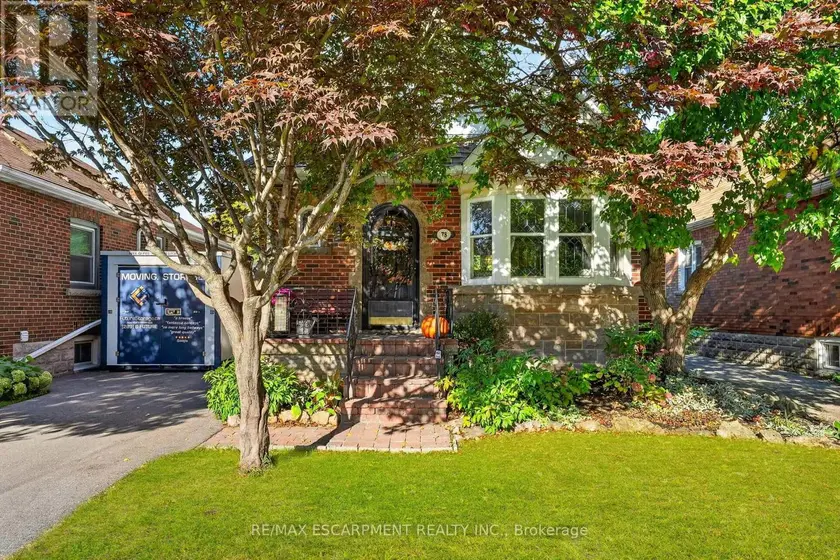 Detached at 78 CAMERON AVENUE S, Hamilton