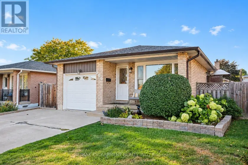 Detached at 306 TEMPLEMEAD DRIVE, Hamilton