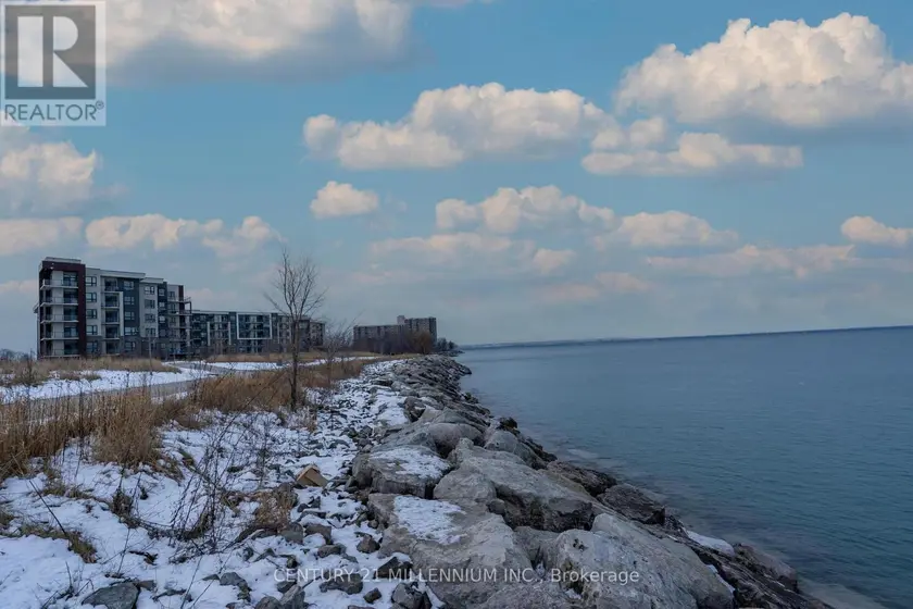 Apartment at 125 - 125 SHOREVIEW PLACE W, Hamilton