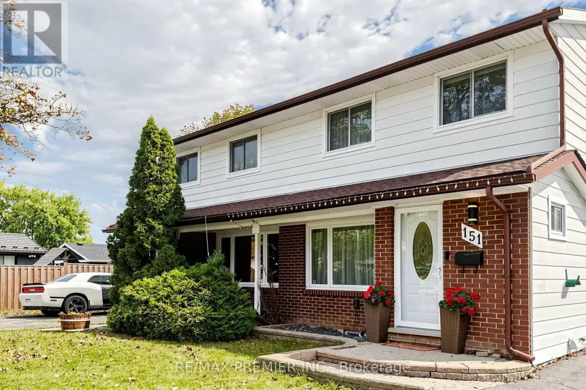 Semi-Detached/Link at 151 MOXLEY COURT, Hamilton