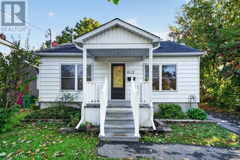 Detached at 311 HOOPLE AVENUE, Cornwall