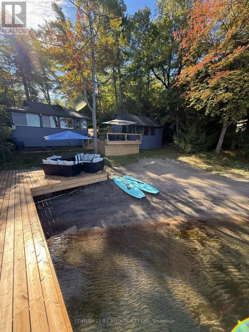 Detached at 208 LAVALLEY WAY, Georgian Bay