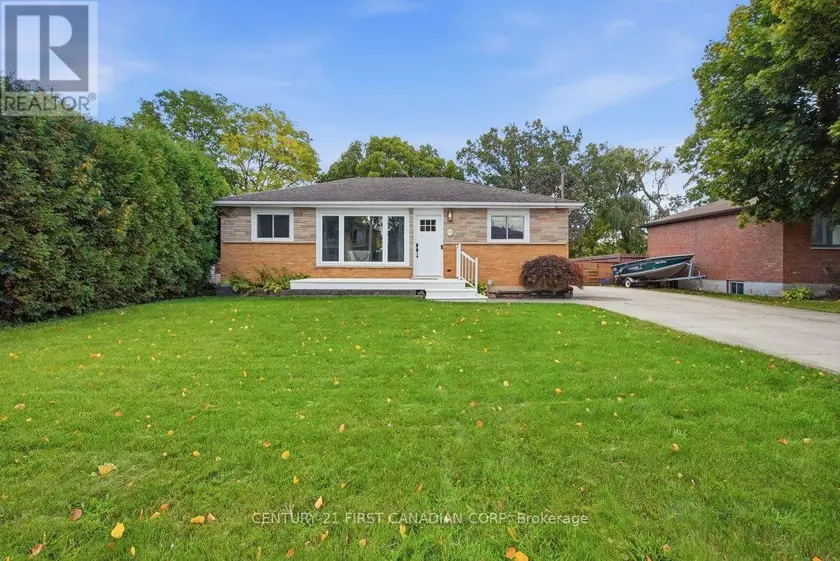 Detached at 39 DALE DRIVE, Thames Centre