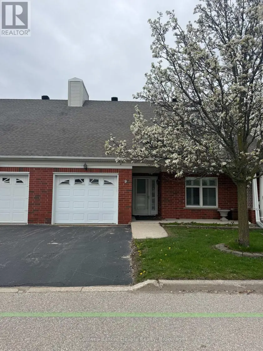 Townhouse at 9 - 2705 KINGSWAY DRIVE, Kitchener
