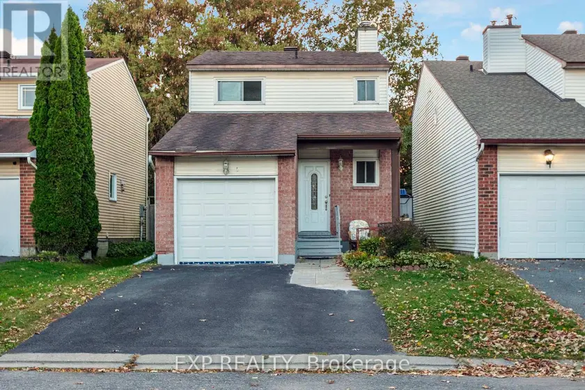 Detached at 4 FULHAM COURT E, Ottawa