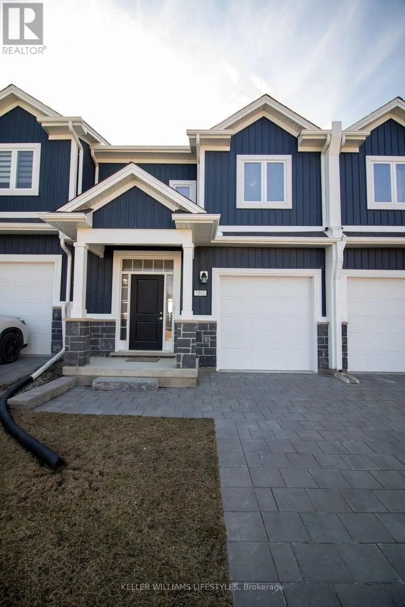 Townhouse at 1866 FINLEY CRESCENT, London North