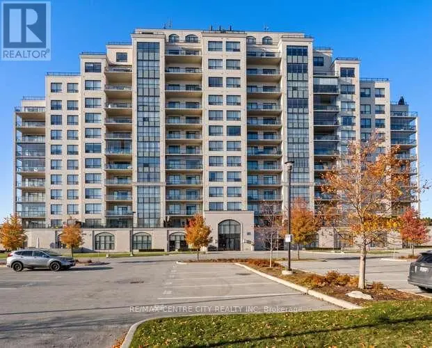 Apartment at 204 - 240 VILLAGEWALK BOULEVARD, London