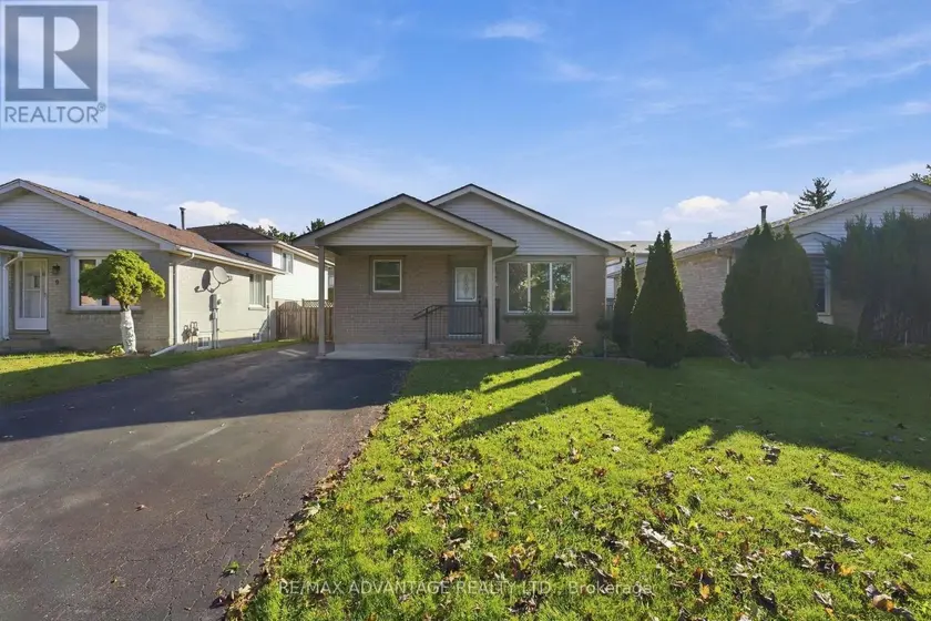 Detached at 15 CHESWICK CIRCLE, London South