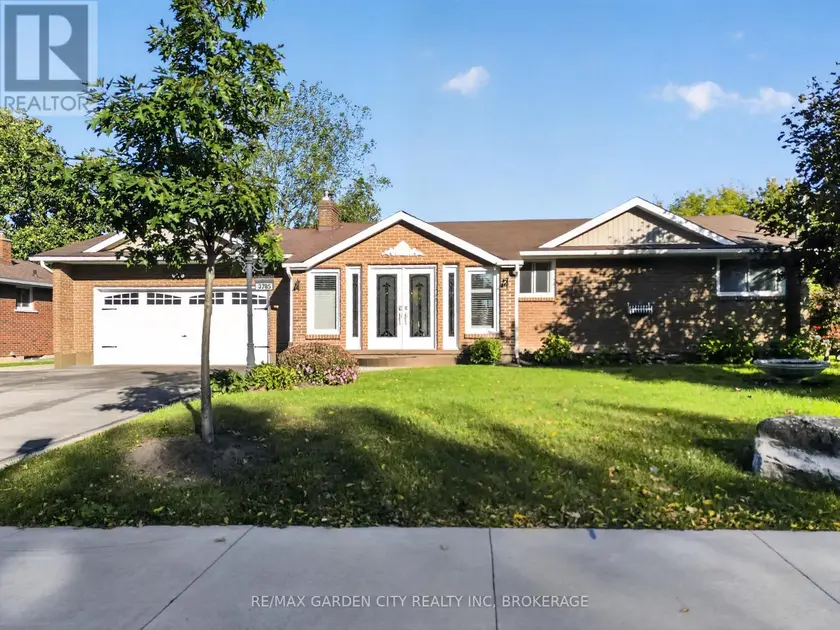 Detached at 3785 NINETEENTH STREET, Lincoln