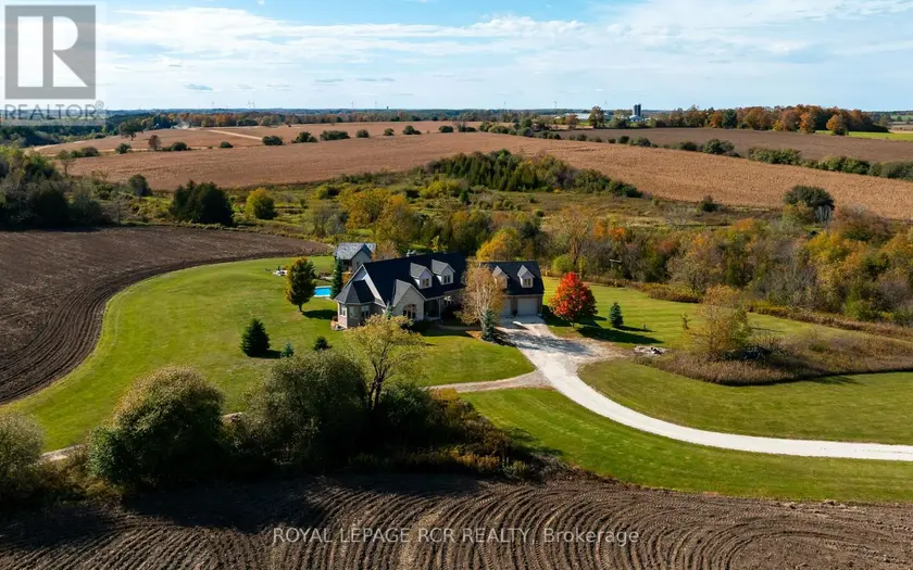 Detached at 293138 8TH LINE, Amaranth