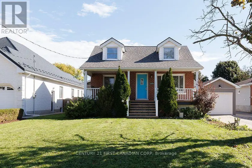Detached at 1010 DEARNESS DRIVE, London South