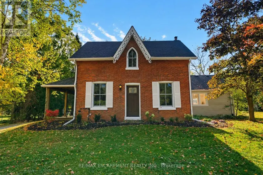 Detached at 212 CONCESSION 8 ROAD E, Hamilton