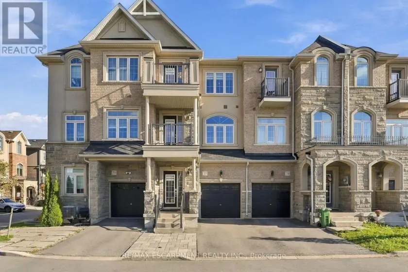 Townhouse at 77 BORERS CREEK CIRCLE, Hamilton