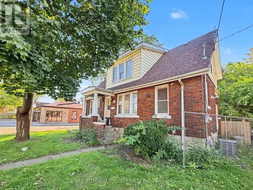 Detached at 3203 LINWOOD PLACE