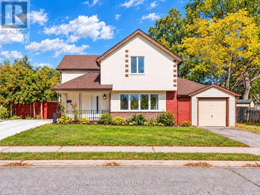 Detached at 116 VICTORIA AVENUE, Cambridge