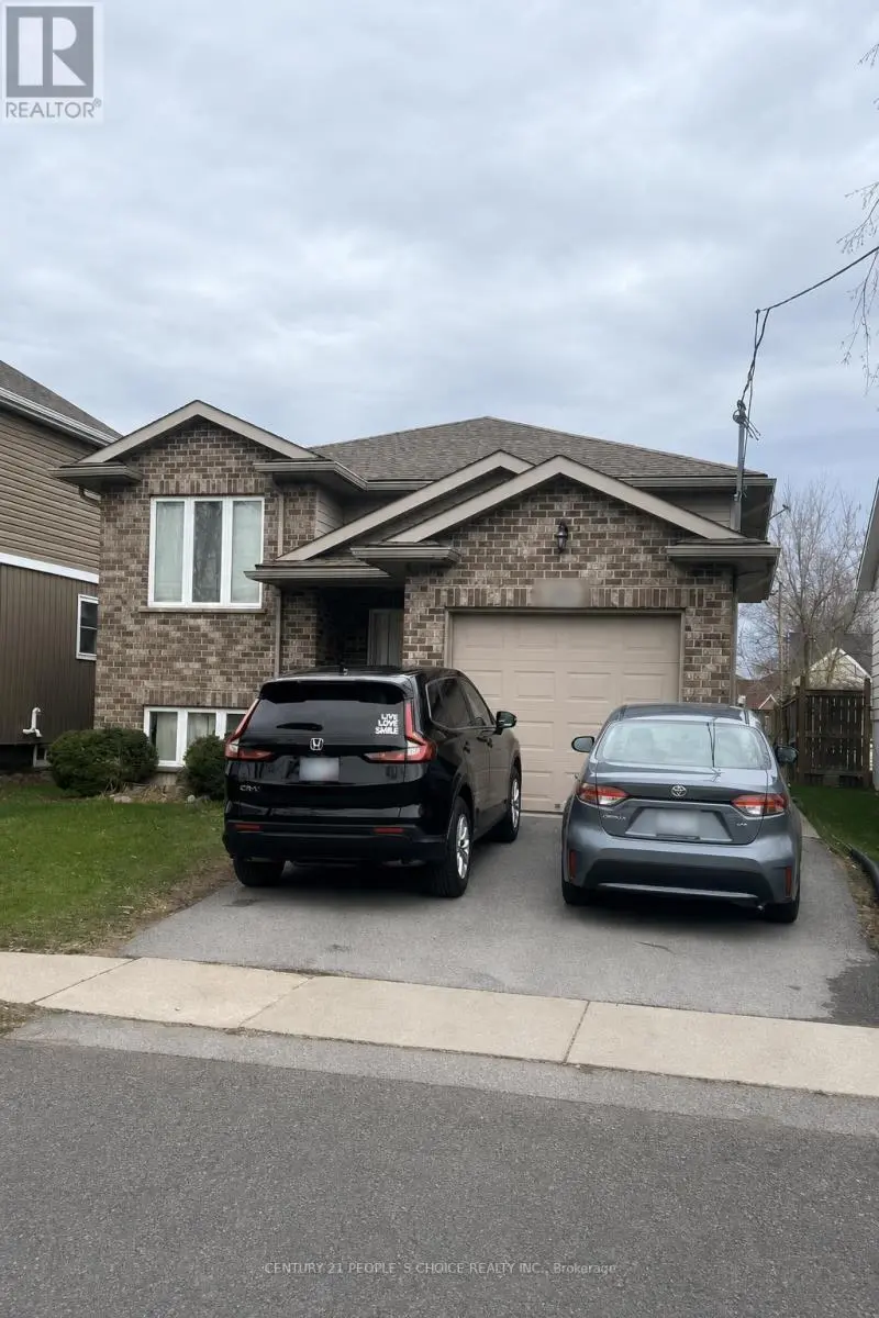 Detached at 293 DAIN AVENUE, Welland