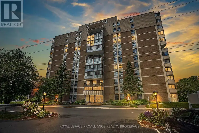 Apartment at 806 - 2 MOWAT AVENUE, Kingston