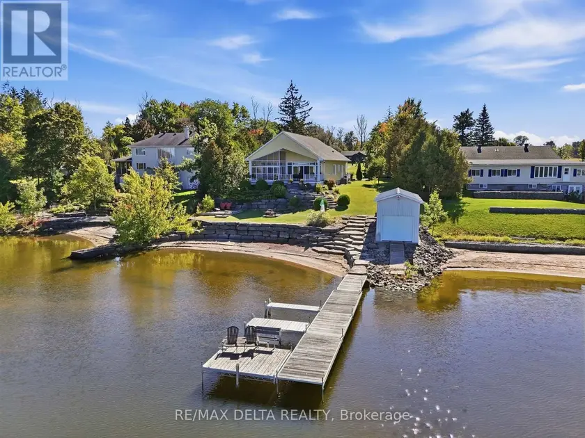 Detached at 2416 BAY ROAD, Champlain