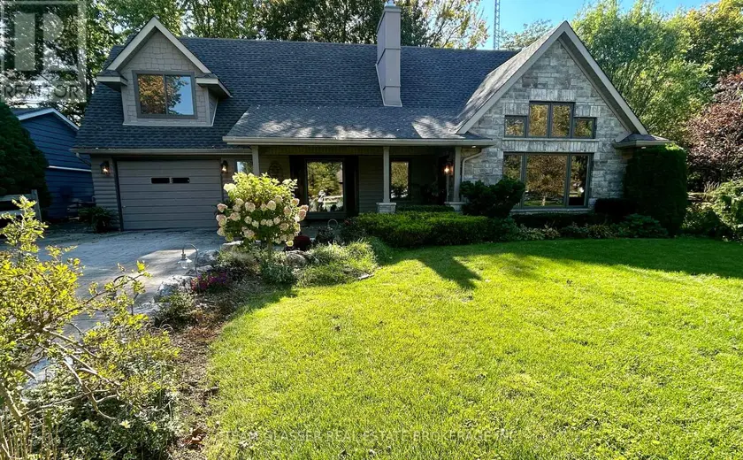Detached at 8421 DEFORE DRIVE, Lambton Shores